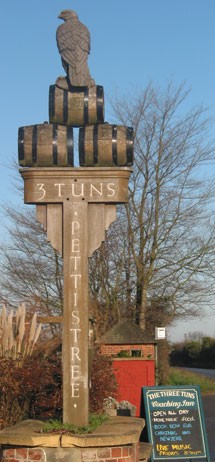 Photo of Pettistree Three Tuns Eagle sign